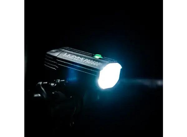 Lezyne Fusion Drive Pro 600+ Front přední světlo Satin Black