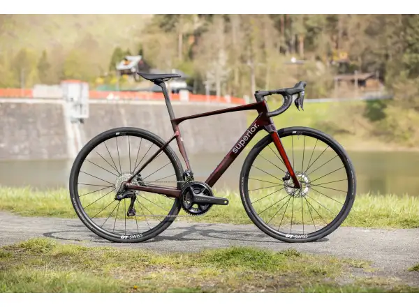 Superior XR 9.7 GF gravel kolo Gloss Carbon Red