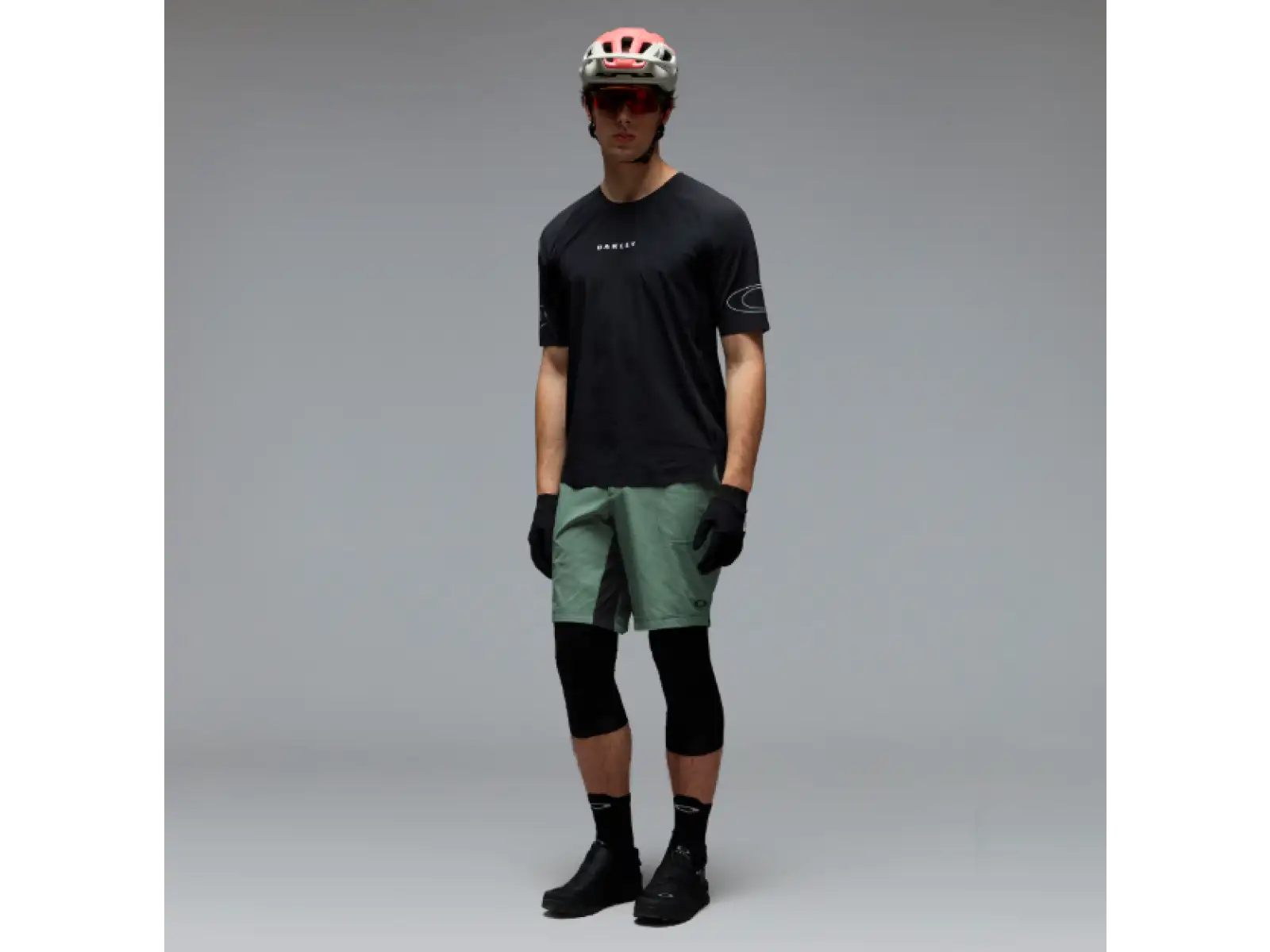 Oakley Seeker Whip pánské kraťasy Aviator Green