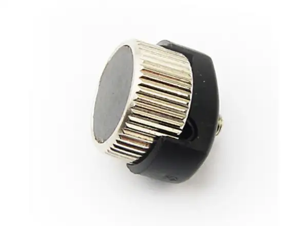 Cateye magnet pro tachometr