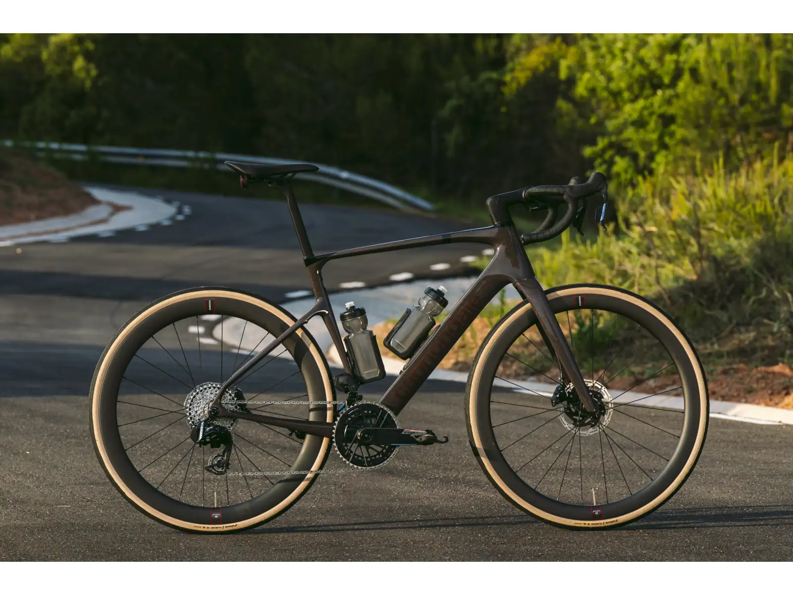 Cannondale Synapse Carbon 2 Smartsense silniční kolo Copper Ore