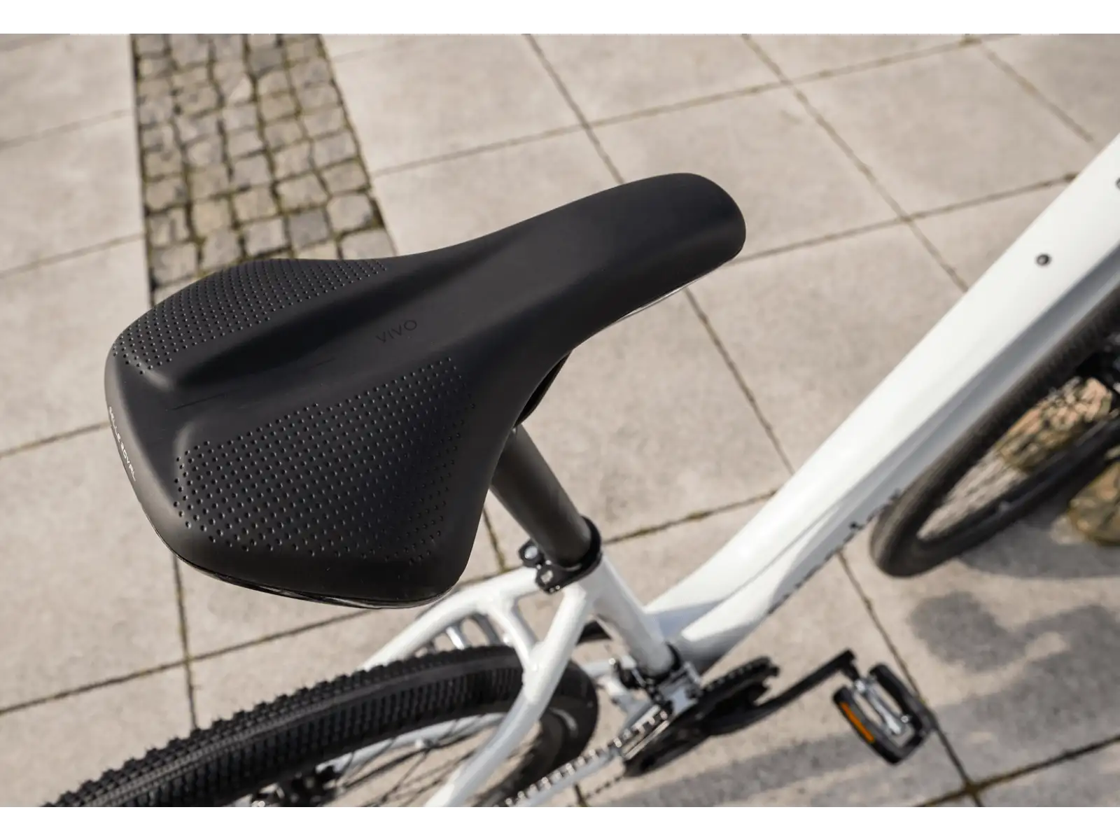 Superior Blox 6.2 MS městské kolo Gloss Grey