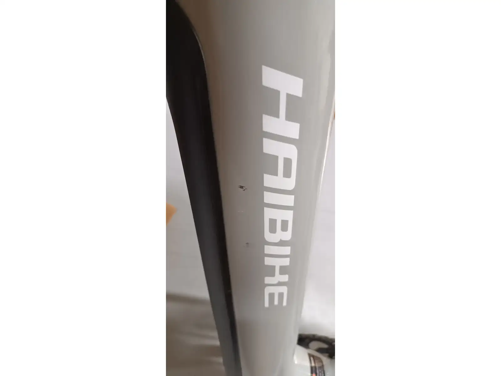 Haibike AllTrack 7 29 High urban grey/white horské elektrokolo PROVĚŘENO