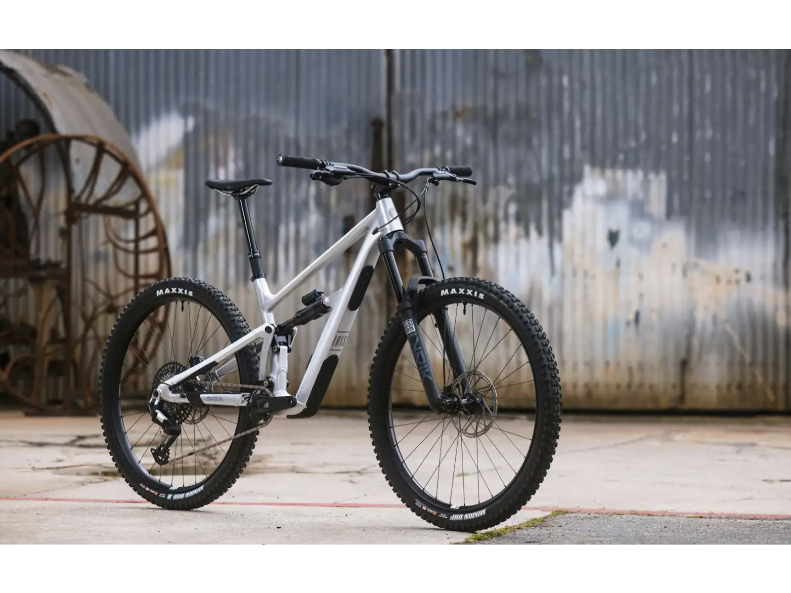 Ibis Ripmo AF Deore horské kolo Metal