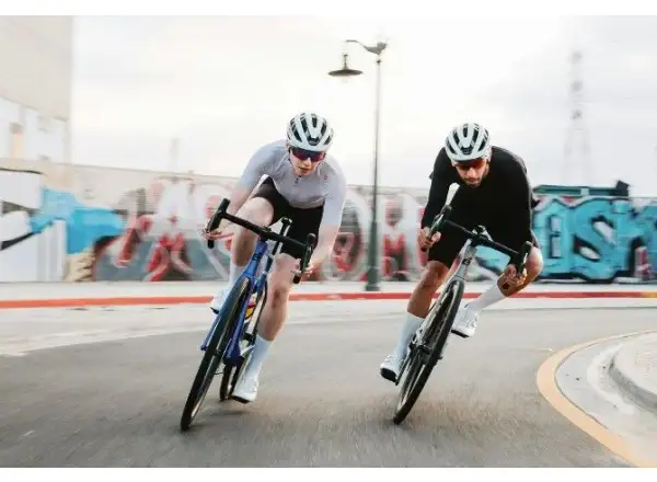 Cervélo Soloist Force AXS 1 silniční kolo Dried Amaranth