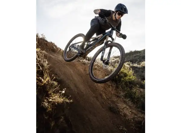 Orbea RISE SL M20 celoodpružené lehké elektrokolo černá-růžová