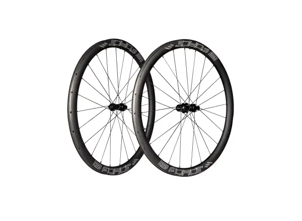 Force Team Karbon Gravel vypletená kola 24 děr