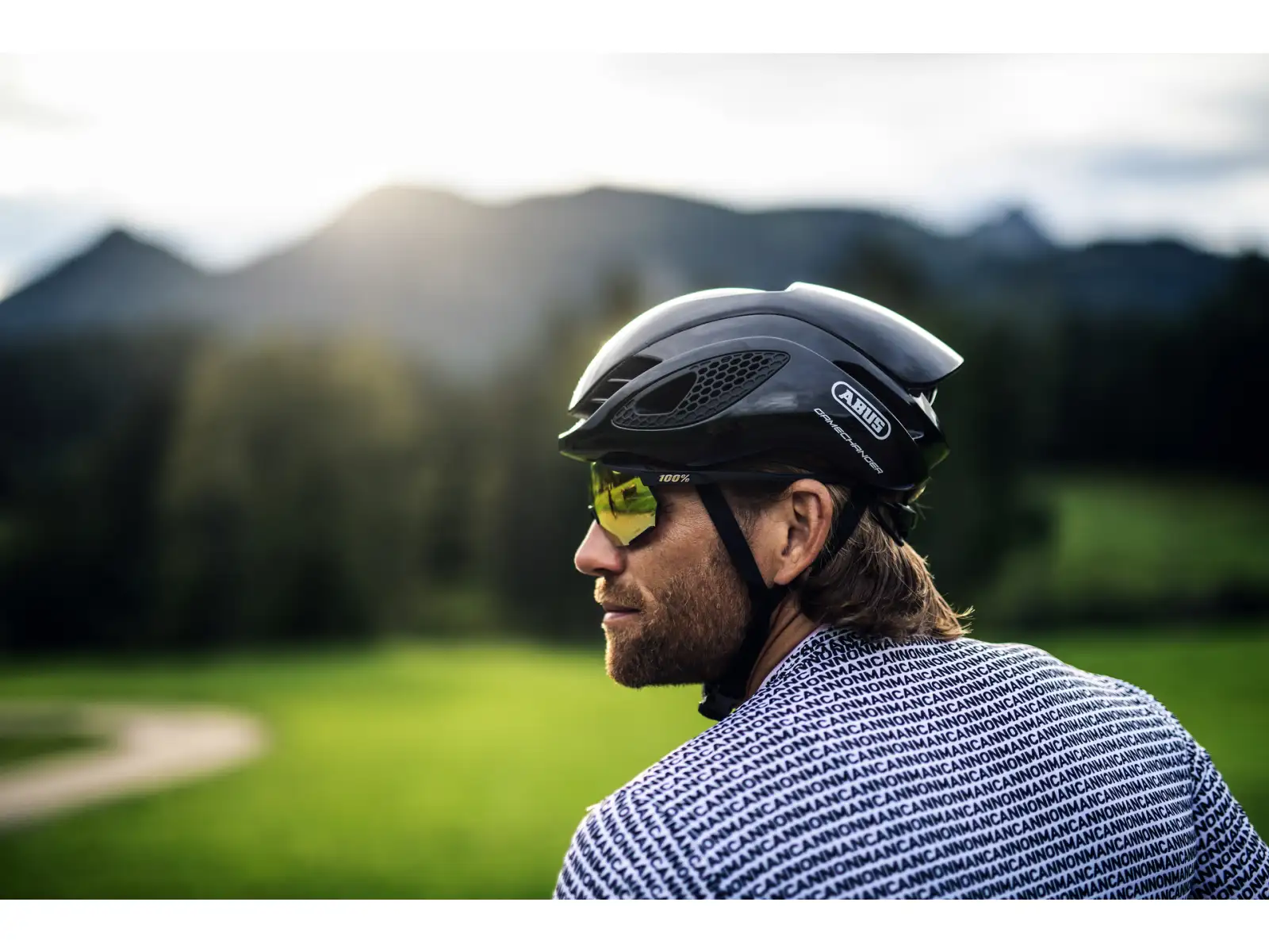 Abus GameChanger přilba Dark Grey
