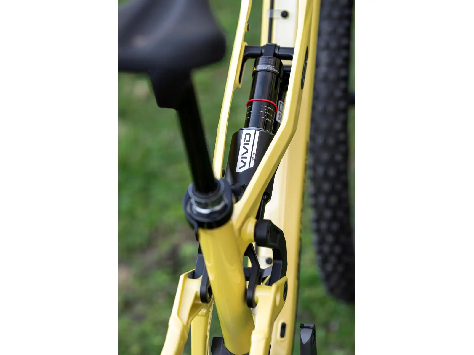 Rock Machine Whizz FS II 90 AXS horské kolo Panama Yellow