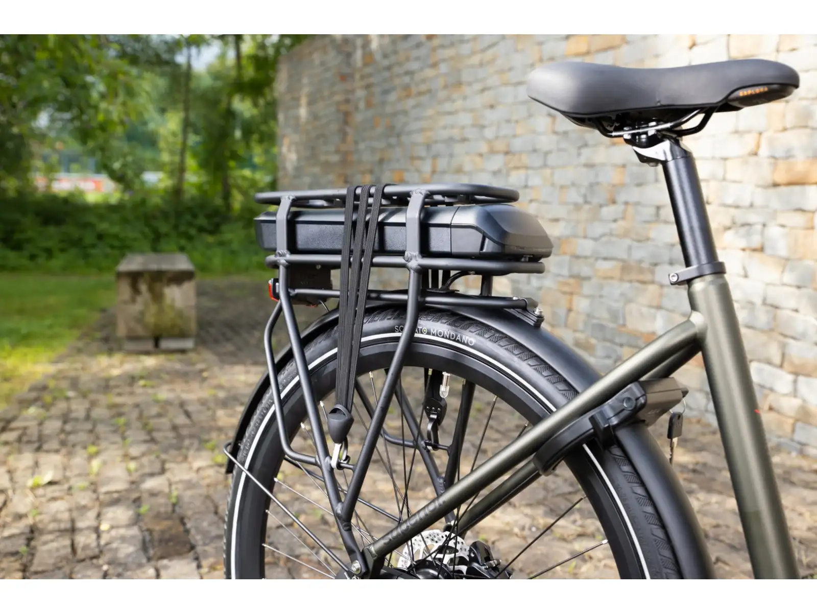 Superior eMOVE 6.3 městské elektrokolo Matte Dark Green