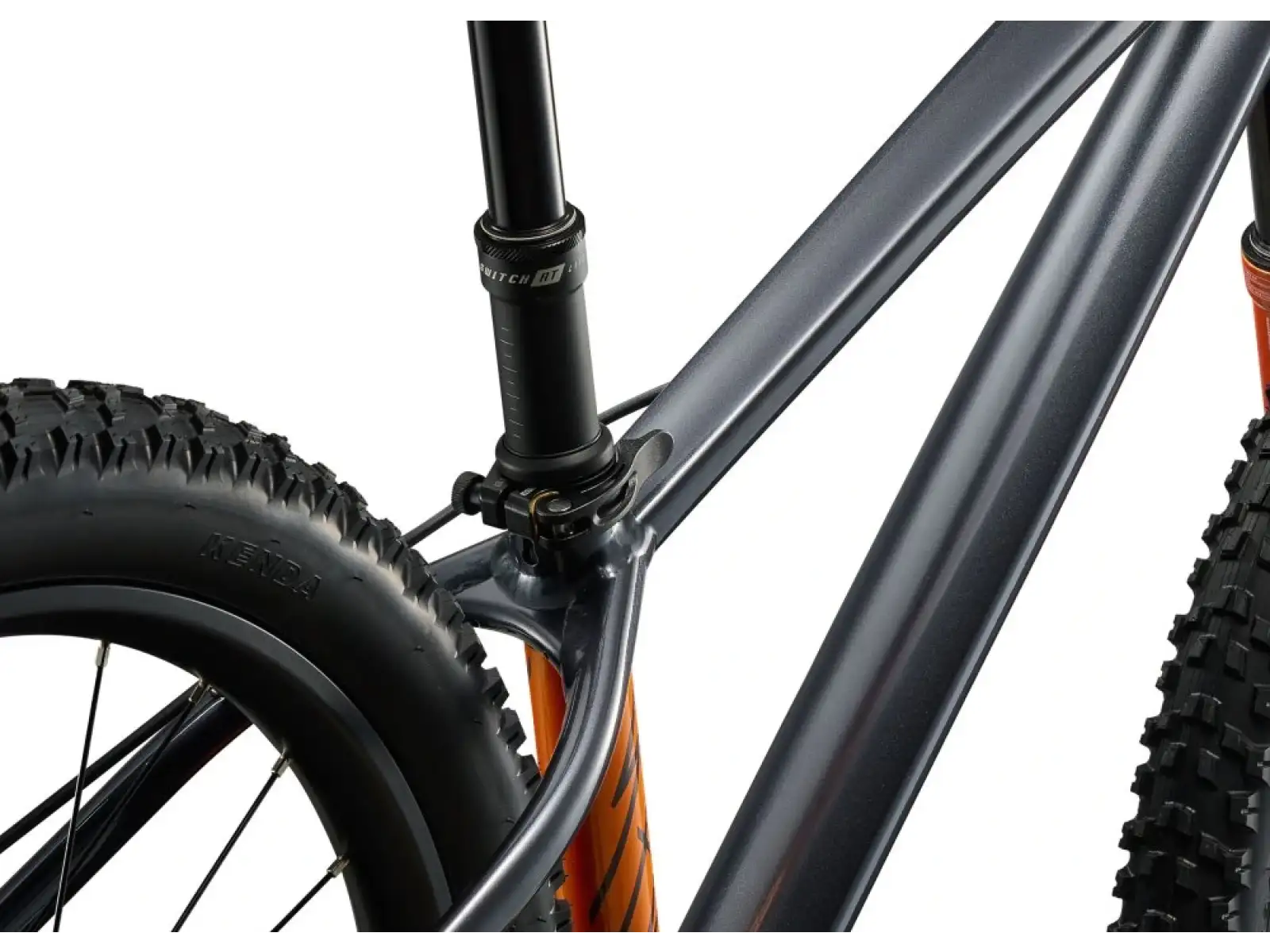 Giant STP 24 dětské horské kolo Black Chrome