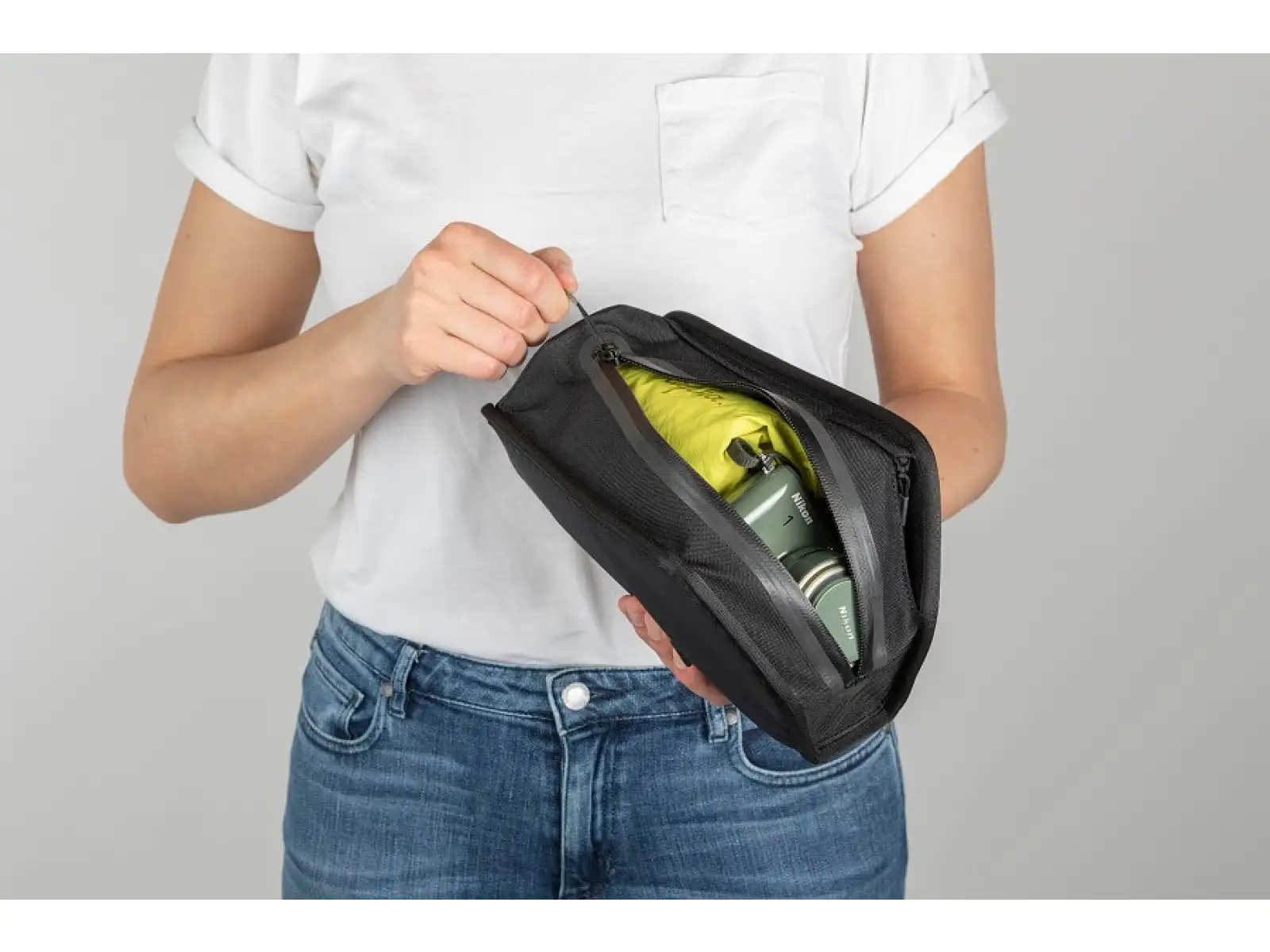 Fidlock Twist Essential brašna 2400 ml černá