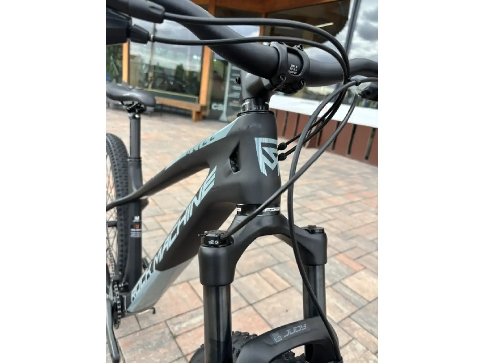 Rock Machine BLIZZ CRB 30-29 horské kolo Black/Grey VZOREK