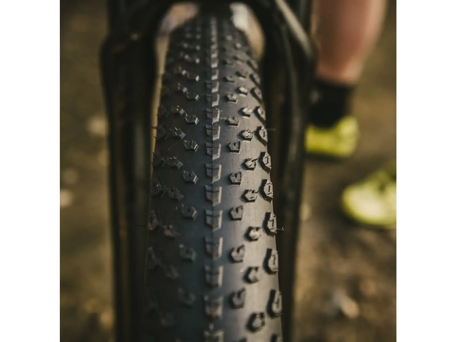 Goodyear Peak SL Race Tubeless Complete 29x2,40" MTB plášť kevlar Tan