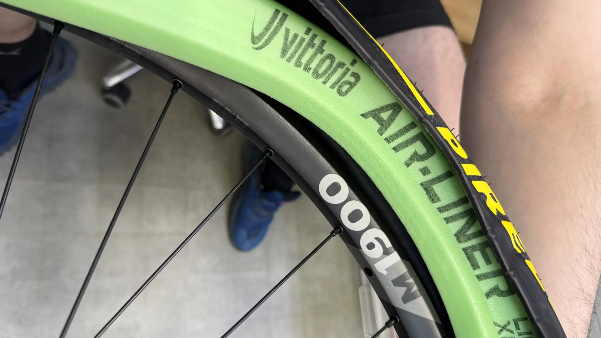 Test: Vittoria Air-Liner Light XC – má vložka na XC vůbec smysl?