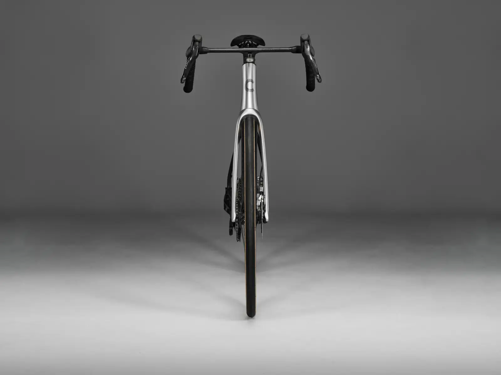 Cannondale Synapse LAB71 SMARTSENSE silniční kolo Black Marble (BMB)