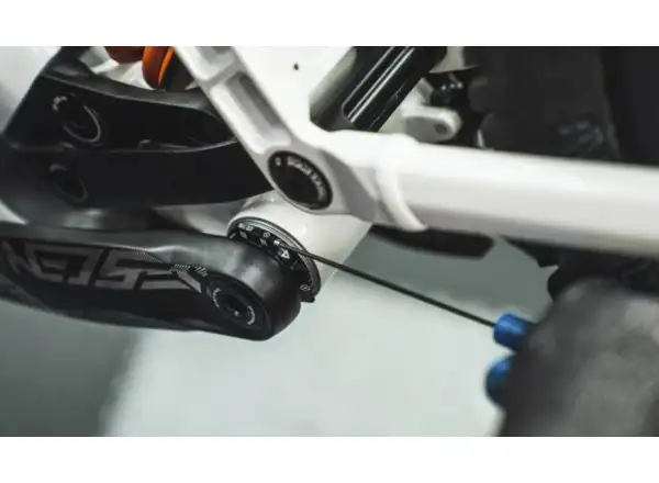 Muc-Off Crank Preload Ring předpínací kroužek ke klikám Modrá