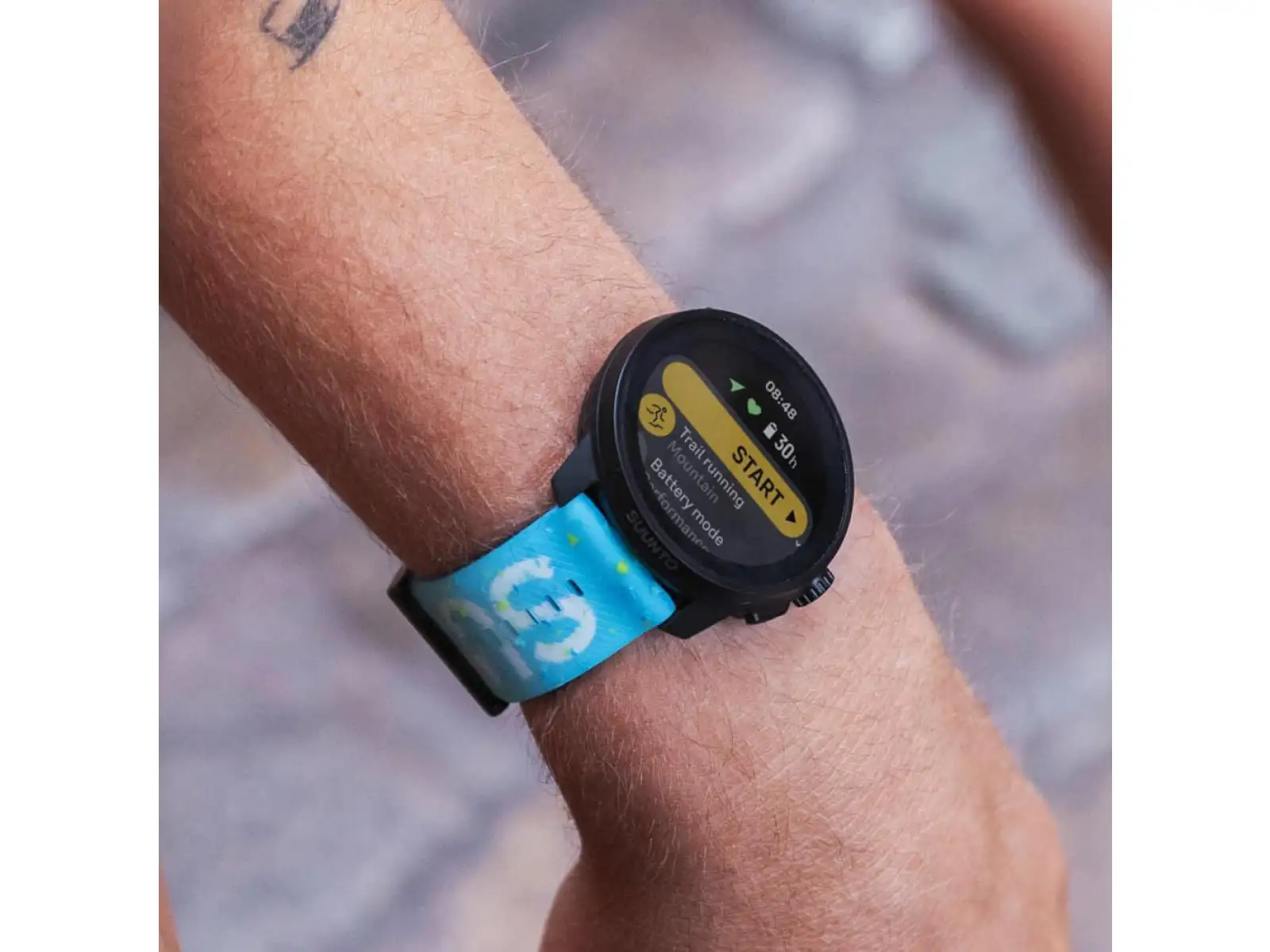 Suunto Race S chytré hodinky Powder Blue