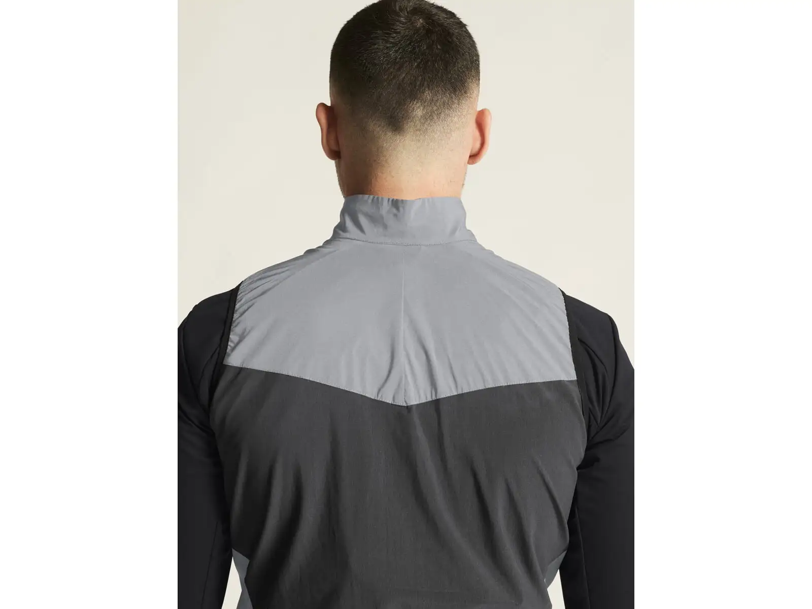 Craft ADV Essence Lumen Wind reflexní pánská vesta šedá