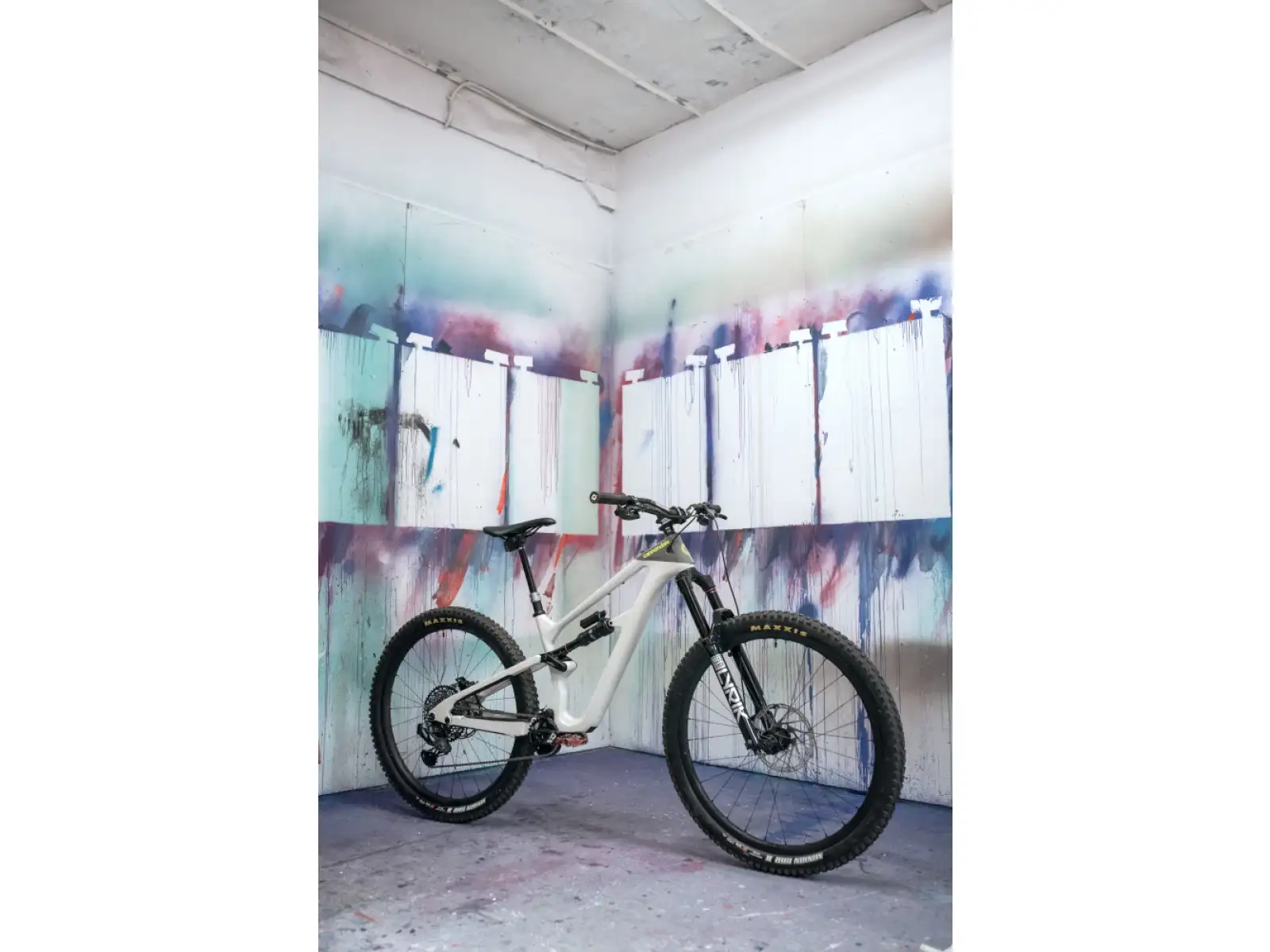 Cannondale Habit Carbon 2 horské kolo Black Pearl