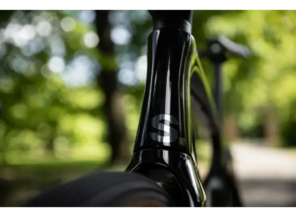 Superior XR 9.8 GR gravel kolo Matte Carbon/Gloss Black