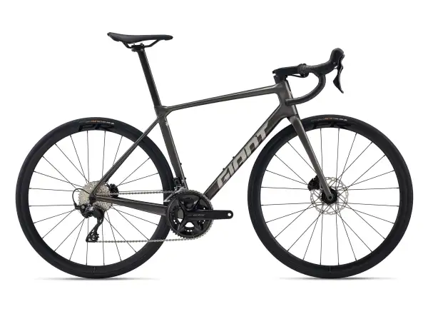Giant TCR Advanced 2 KOM silniční kolo Stealth Chrome