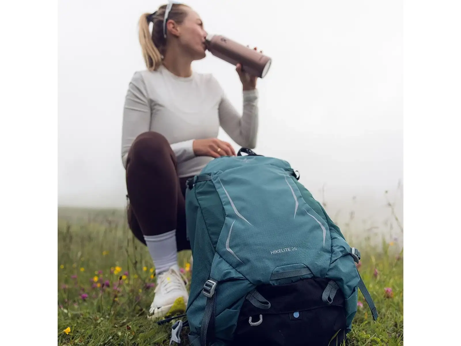 Osprey HIKELITE 32 batoh Cascade blue