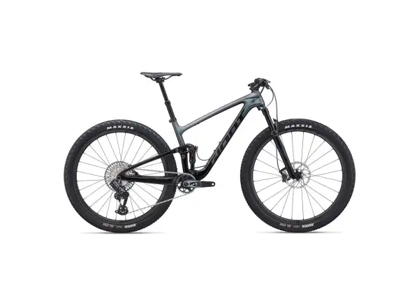 Giant Anthem Advanced 29 1 2024 horské kolo Dark Iridescent