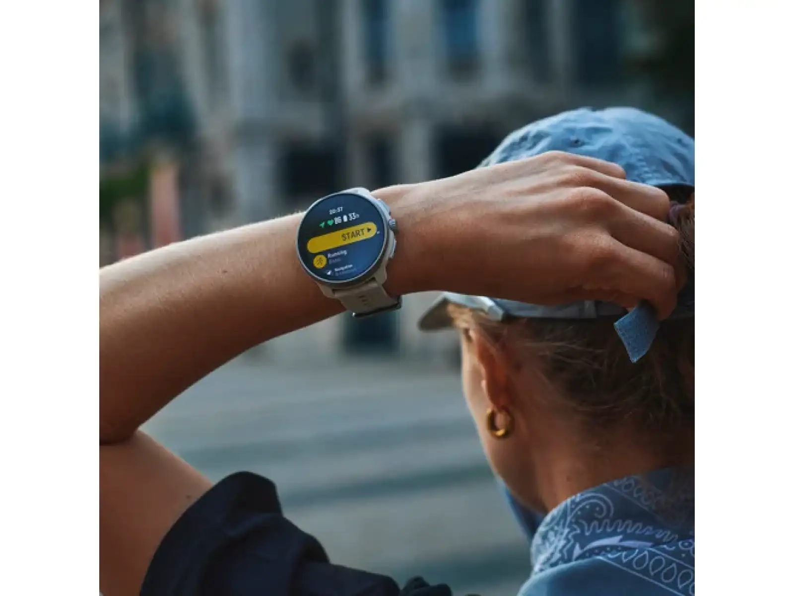 Suunto Race 2 chytré hodinky Feather Gray