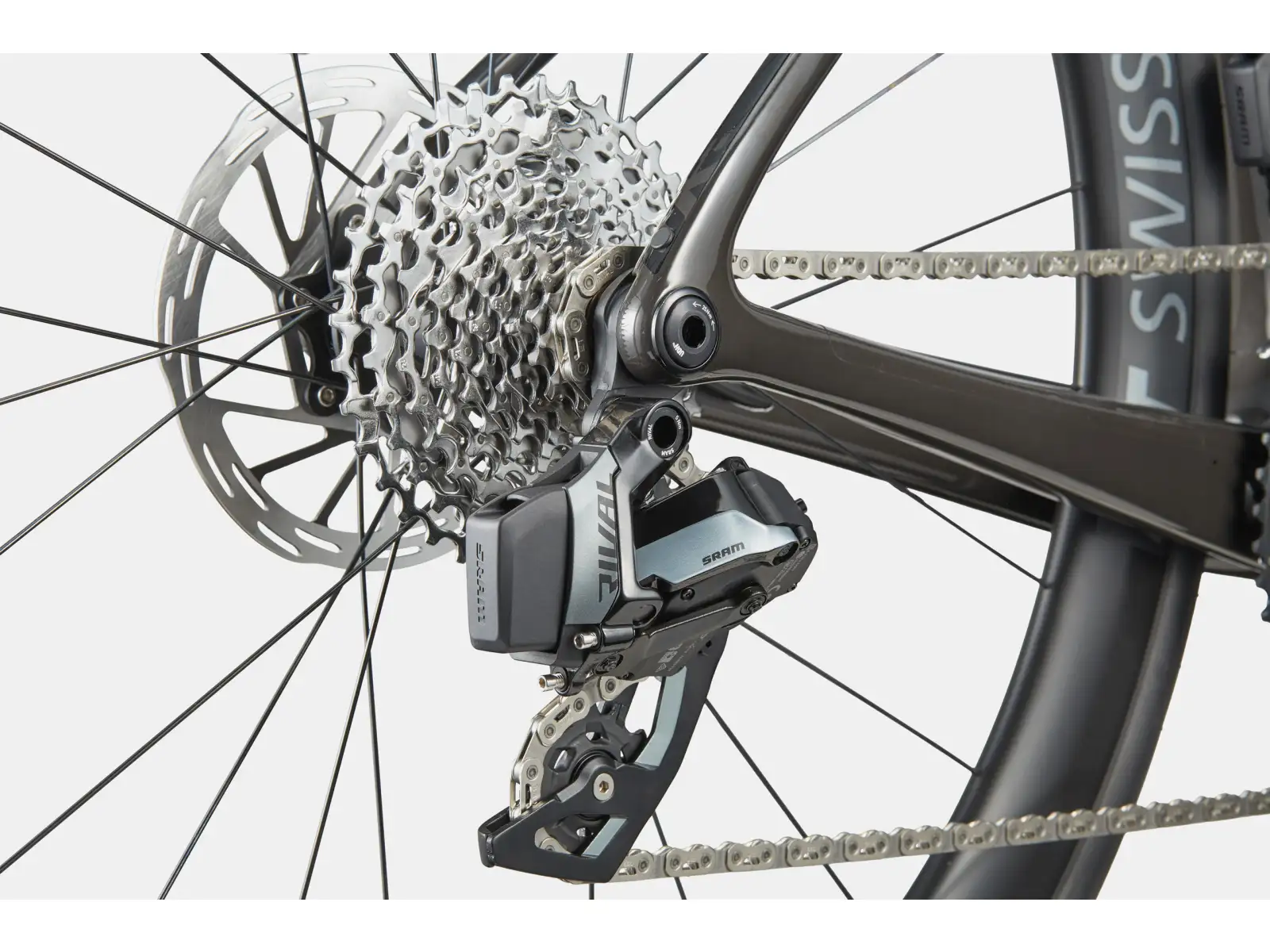 Cannondale SuperSix Evo 4 silniční kolo RAW