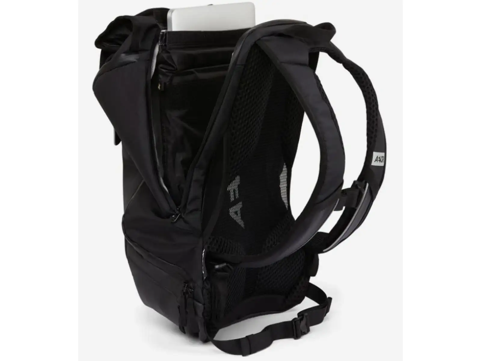Aevor Bike Pack batoh 24 l Proof Black
