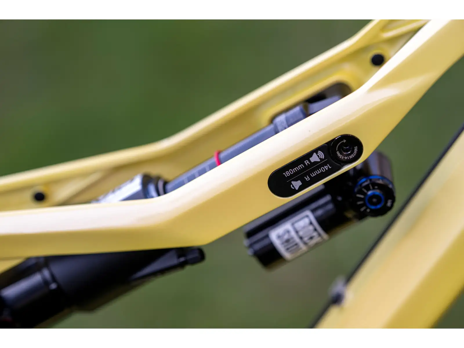 Rock Machine Whizz FS II 90 AXS horské kolo Panama Yellow