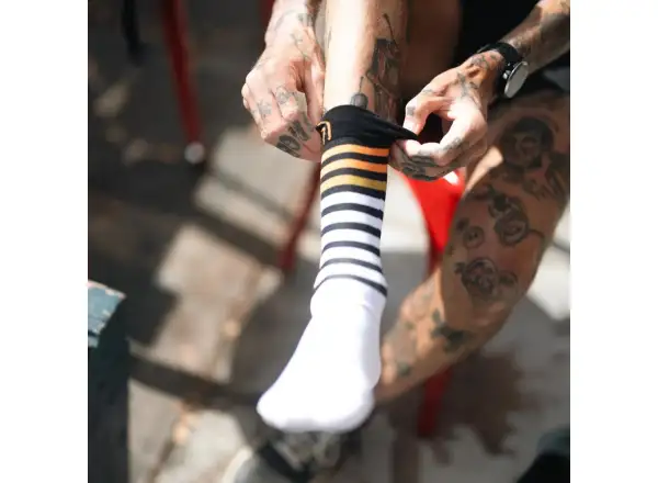 Sidas Run Anatomic Light Crew běžecké ponožky bílo-černá
