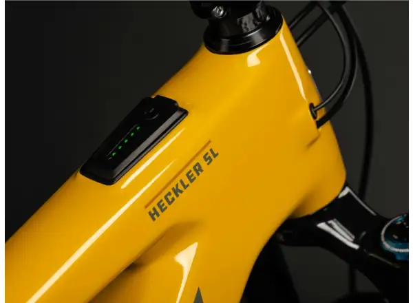 Santa Cruz Heckler SL 1 C MX GX AXS celoodpružené elektrokolo Gloss Mustard