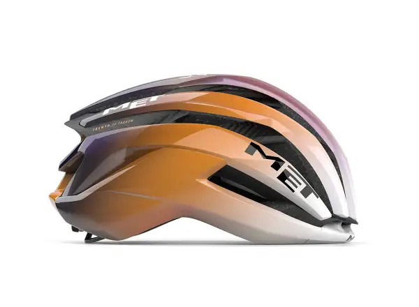 MET Trenta 3K Carbon silniční přilba UAE Team ADQ Limited Edition