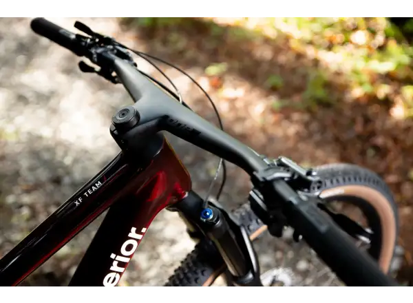 Superior XF 9.6 Team celoodpružené kolo Gloss Carbon/Red Carbon