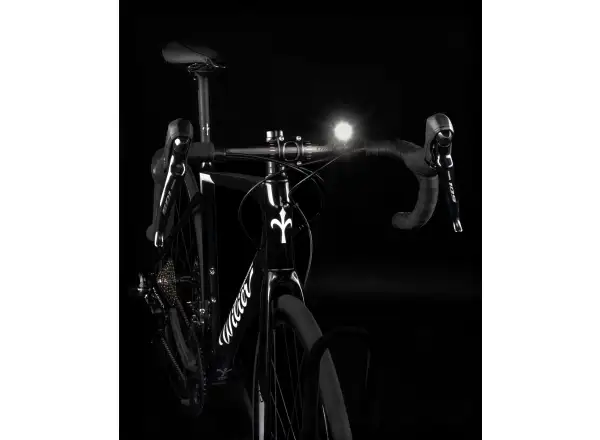 Force Pipe 550 LM USB přední světlo černá