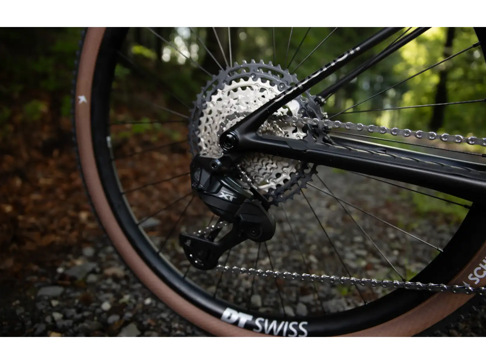 Superior XP 9.8 horské kolo Matte Carbon/Dark Chrome