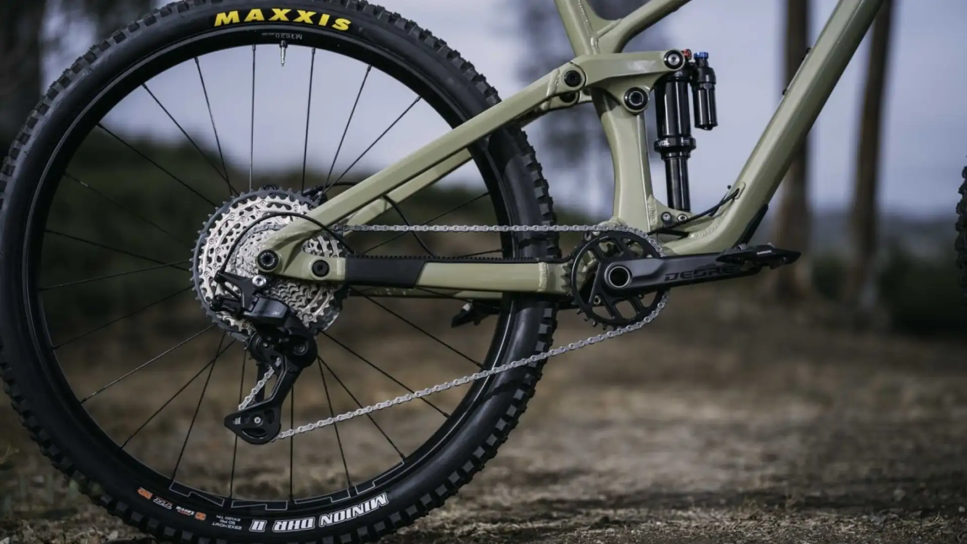 Shimano představuje nové mechanické řazení XT, Deore a silnější kotouče (2,2 mm)