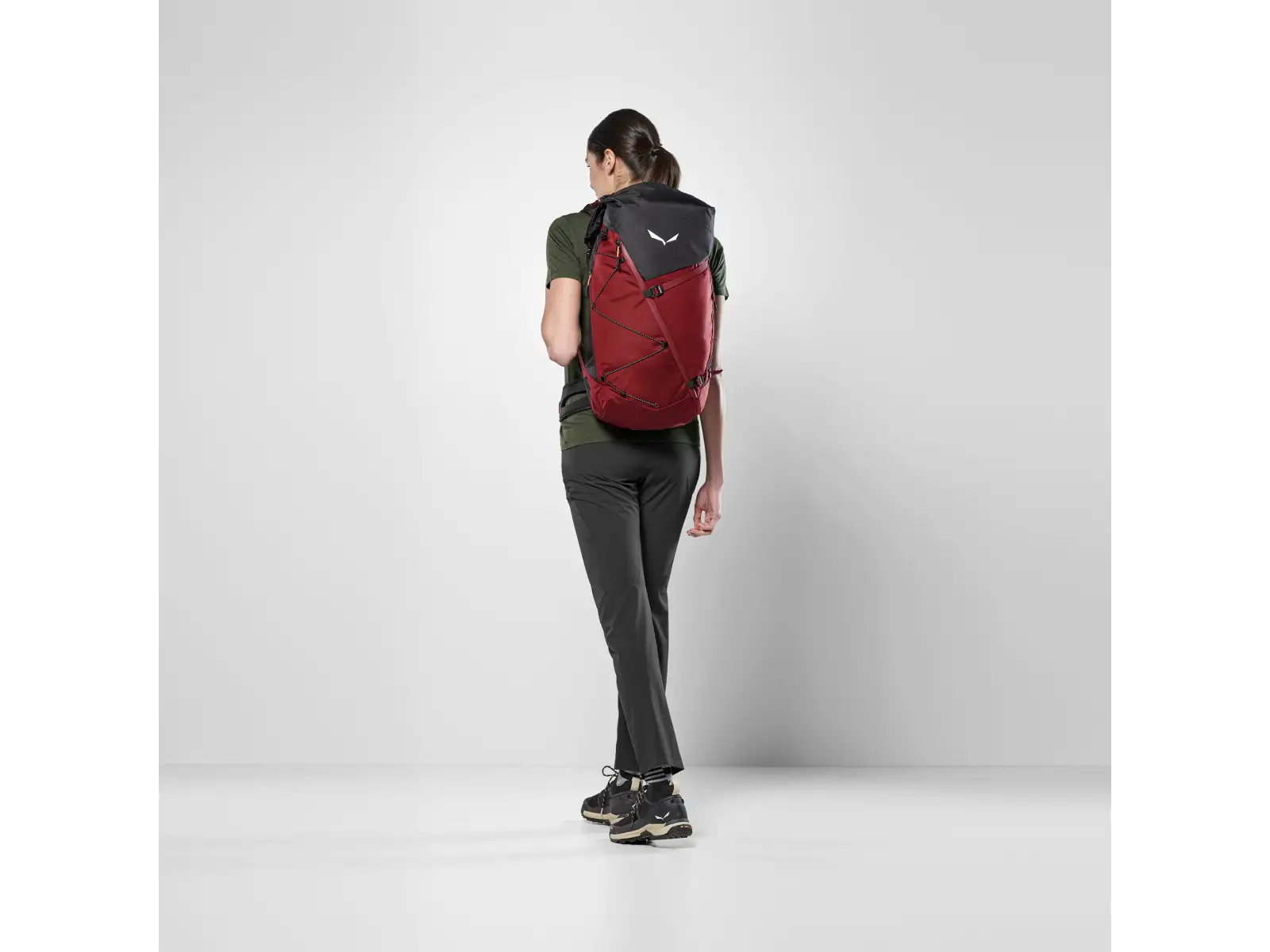 Salewa Puez dámský turistický batoh 40+5 l Syrah/Black Out