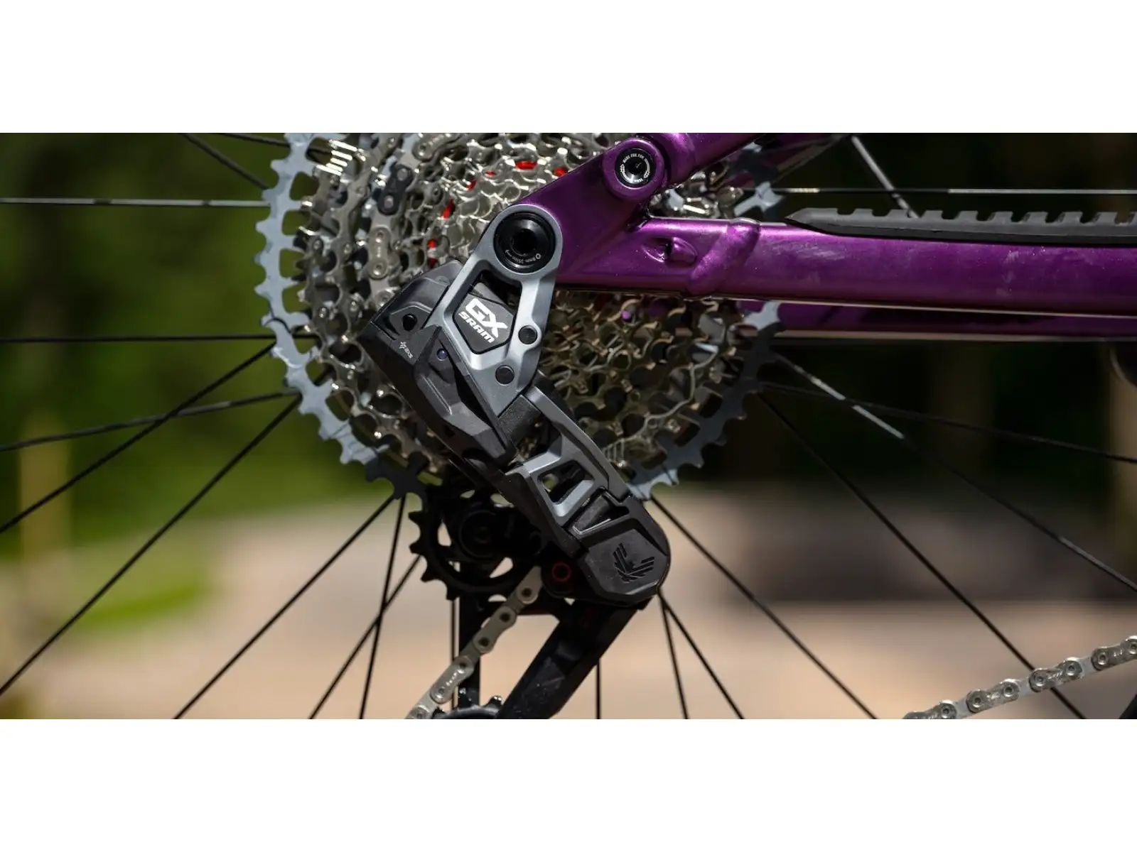 Marin Rift Zone 29" XR AXS horské kolo růžová/fialová/žlutá
