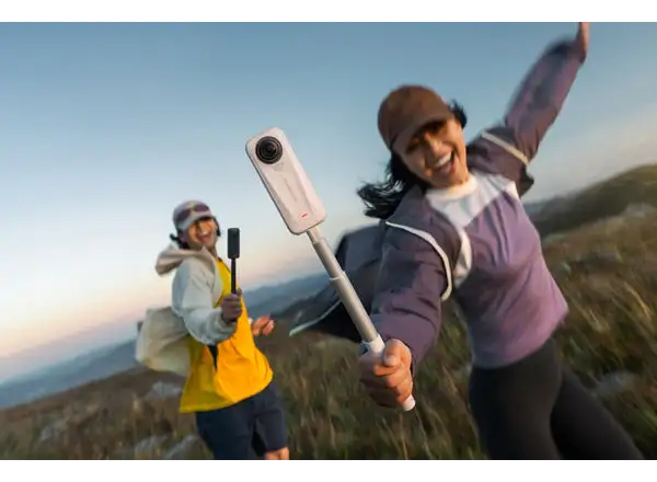 Insta360 X4 Air kamera Starter Bundle bílá