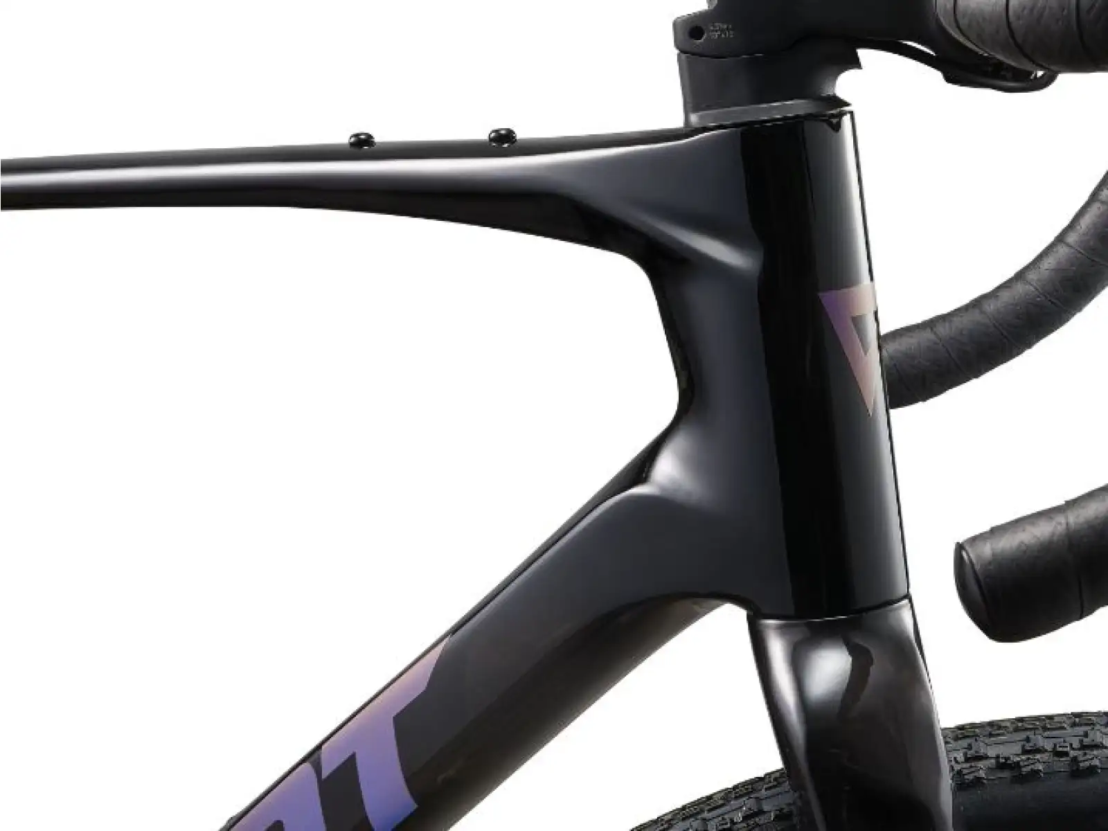 Giant Revolt Advanced 2 gravel kolo Carbon Smoke