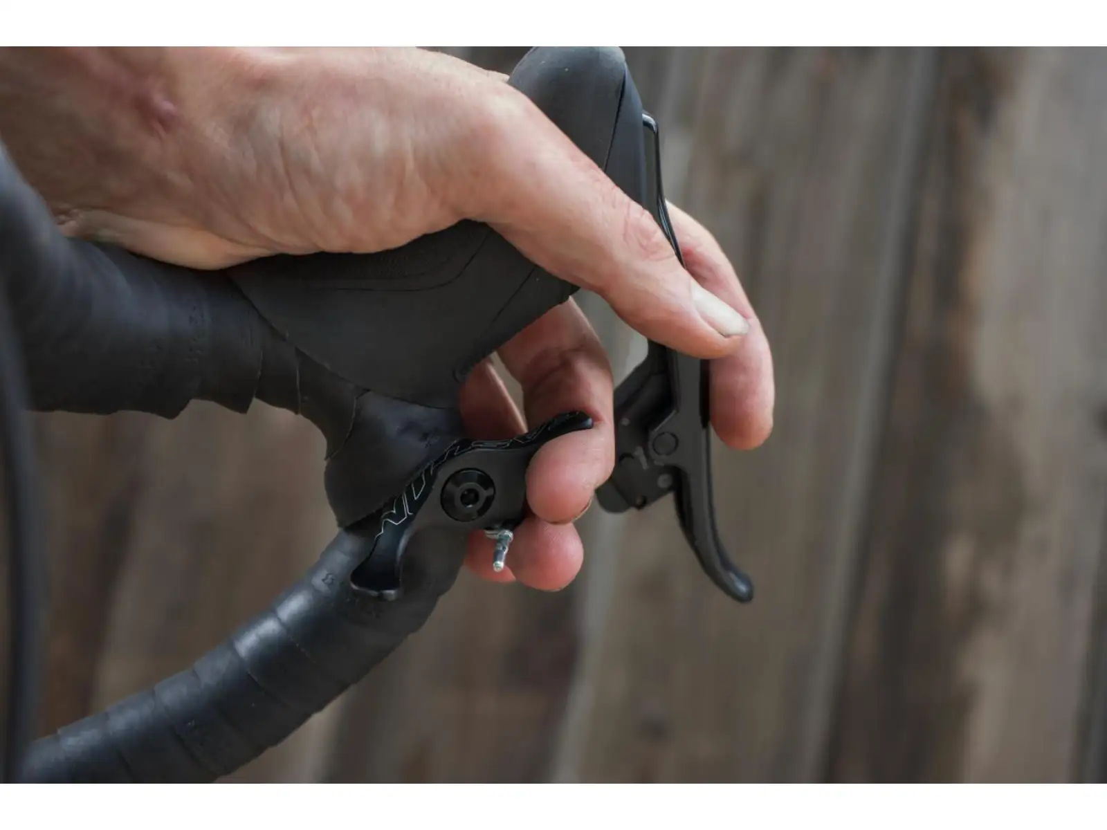 Easton Remote AX DB Post Underhood Dual Pull páčka k sedlovce