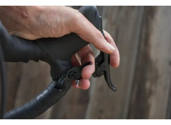 Easton Remote AX DB Post Underhood Dual Pull páčka k sedlovce
