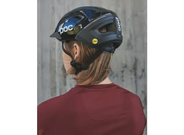 POC Omne Air Resistance MIPS přilba Uranium Black
