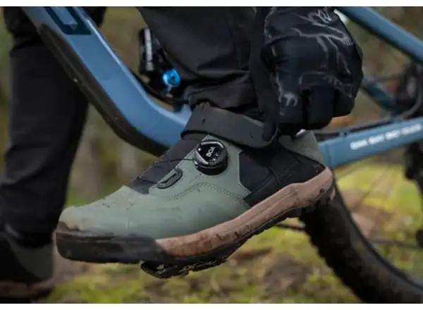 Shimano SH-GE900 pánské tretry zelená