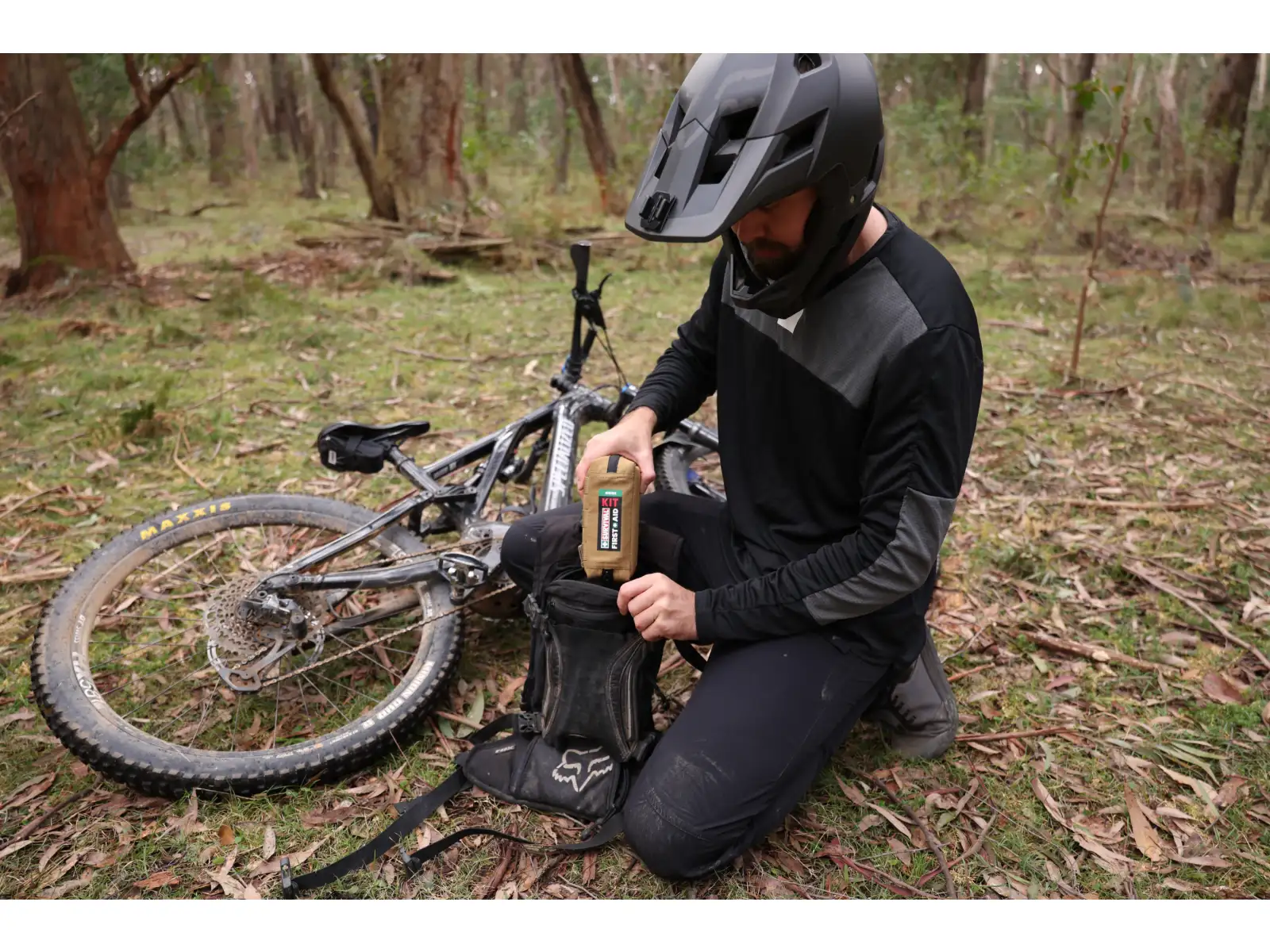 Survival First Aid Kit Hike profesionální lékárnička