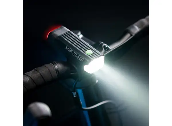Lezyne React StVZO přední světlo Matte Black