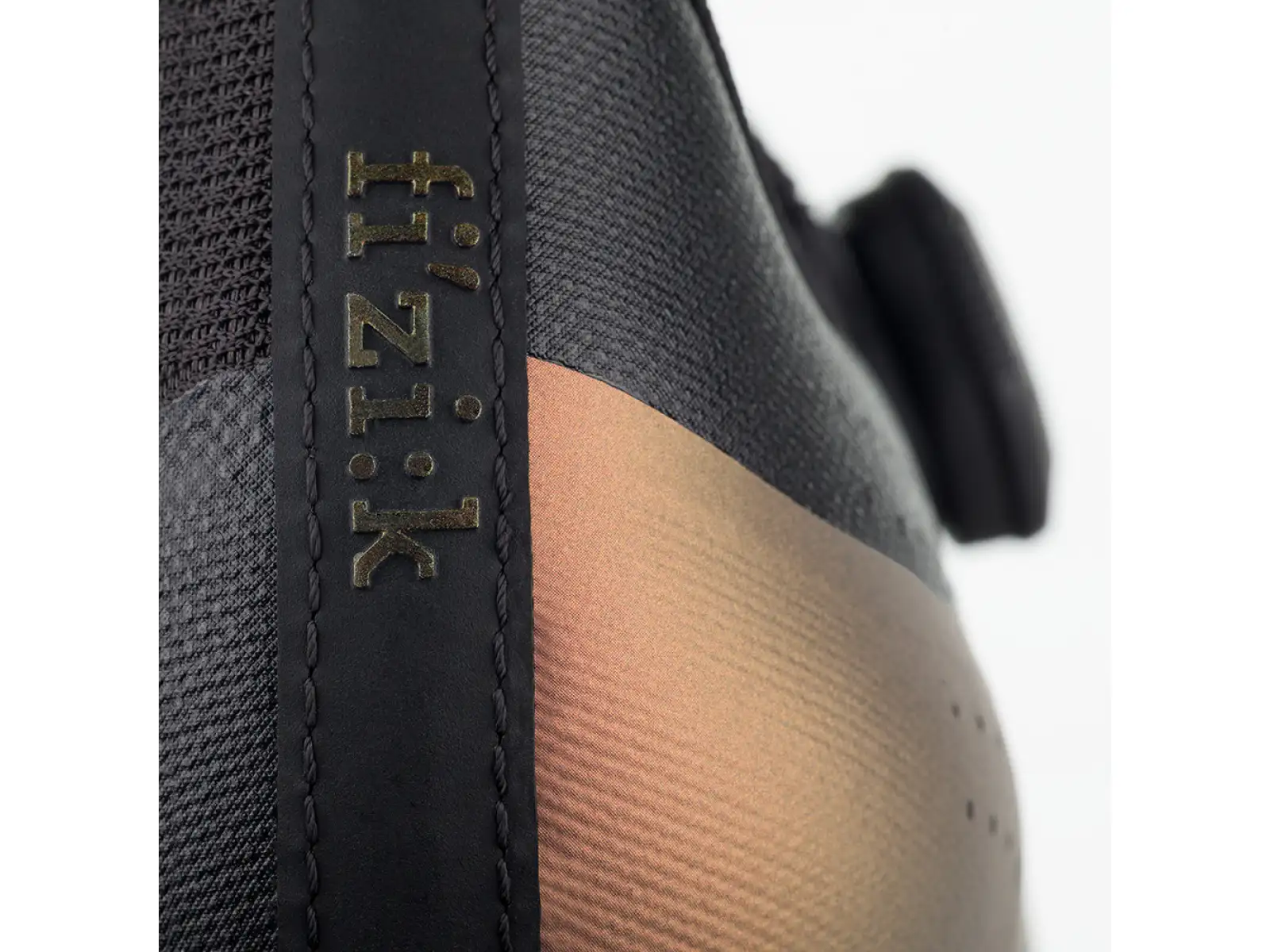 Fizik Tempo Overcurve R4 Iredescent silniční pánské tretry Copper/Black
